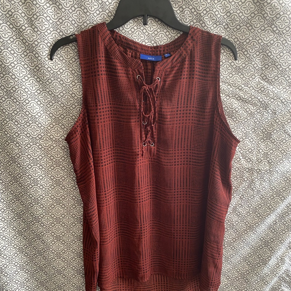 Apt 9 Kohl’s Tie front Tank Blouse